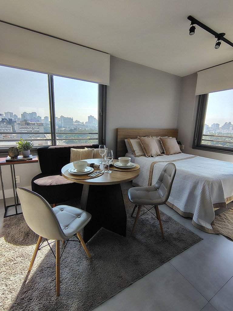 Studio com Vista – Perto da Cidade Baixa