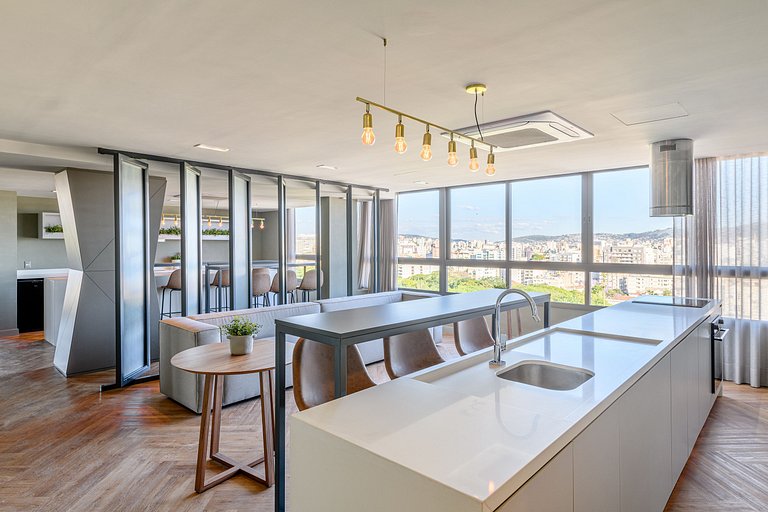 Studio Executivo na Av. João Pessoa – Fácil Acesso