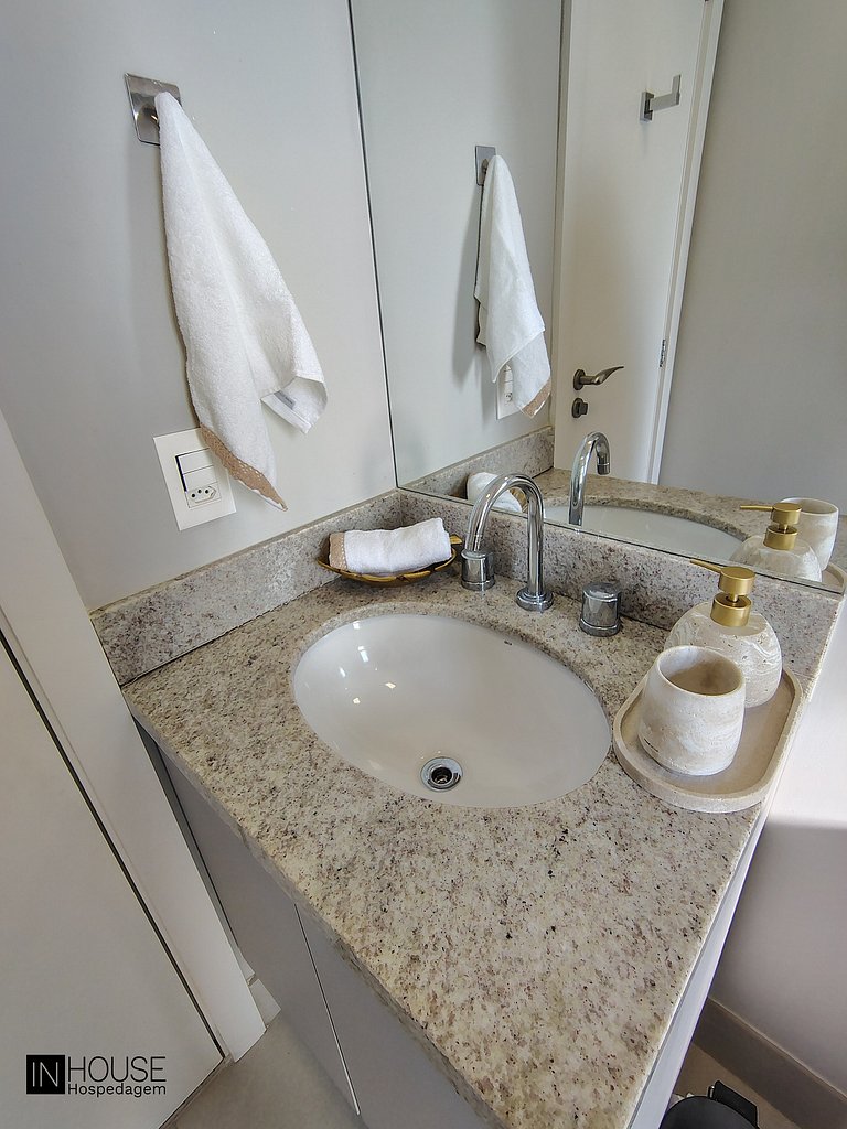 Studio com Vista – Perto da Cidade Baixa