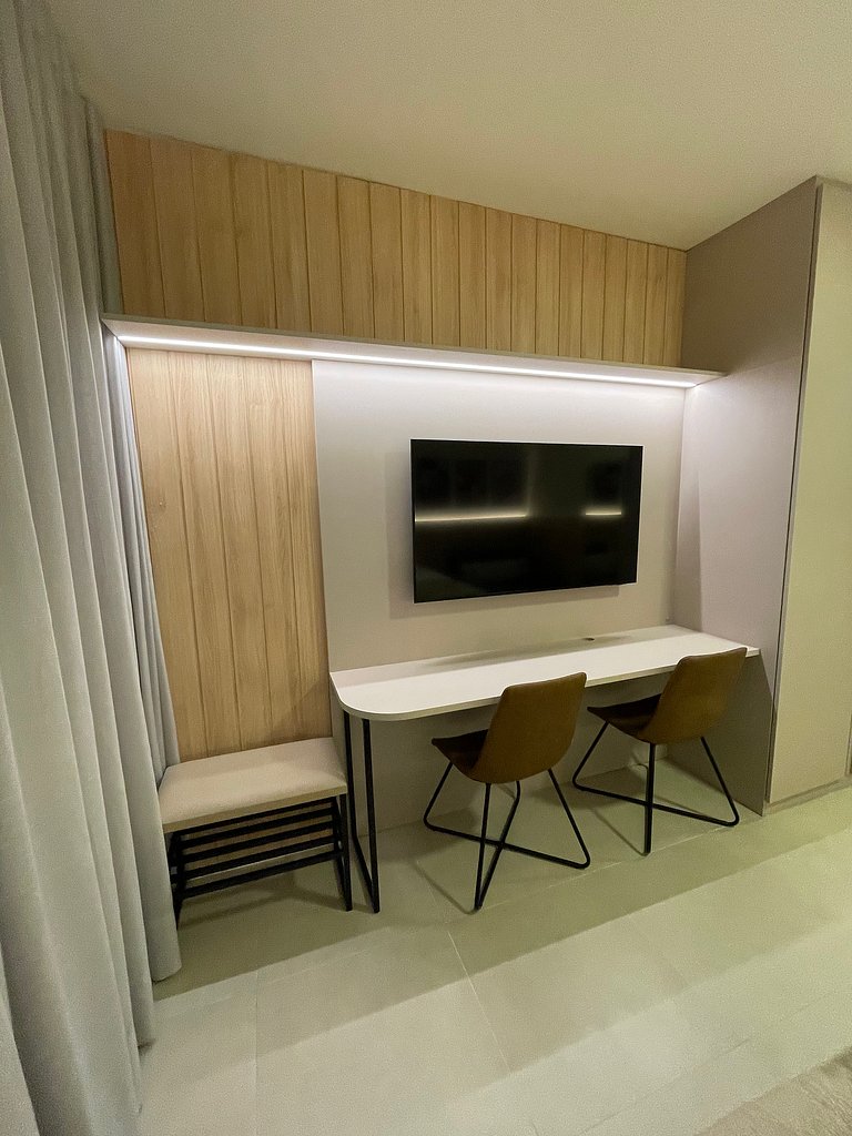 Studio completo | Piscina, academia e conforto