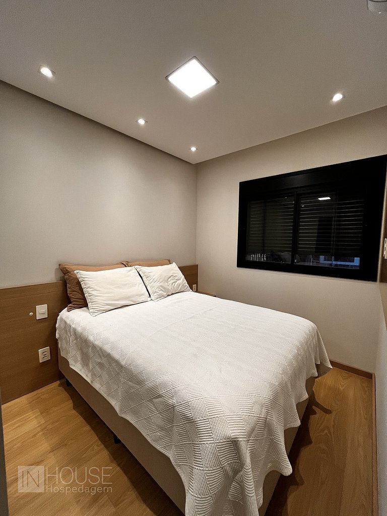 Apto 1 Quarto Premium no Go Carlos Gomes