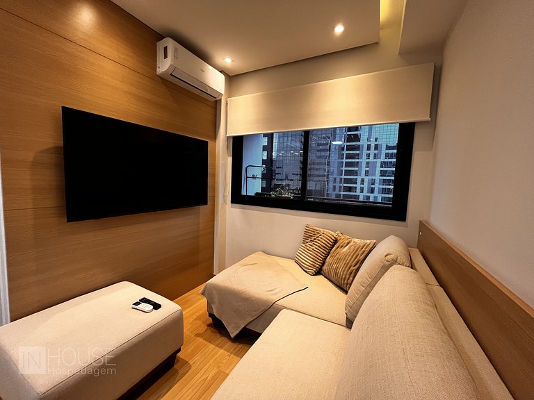 Apto 1 Quarto Premium no Go Carlos Gomes