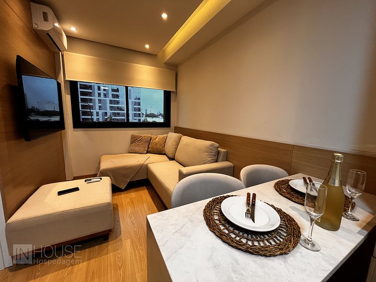 Apto 1 Quarto Premium no Go Carlos Gomes