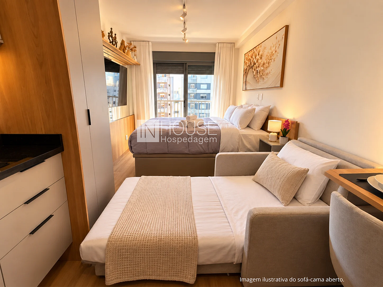 Skyglass | Studio com Varanda e TV 65” | Moinhos